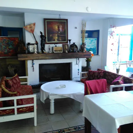 Hotel Gizlibahce Karaburun (Arnavutkoy)